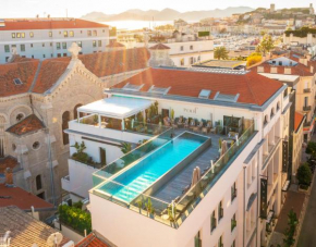 Five Seas by Inwood Hotels